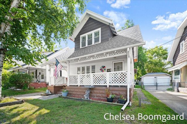 22 Elmwood Street Ne, City Of Grand Rapids, MI 49505