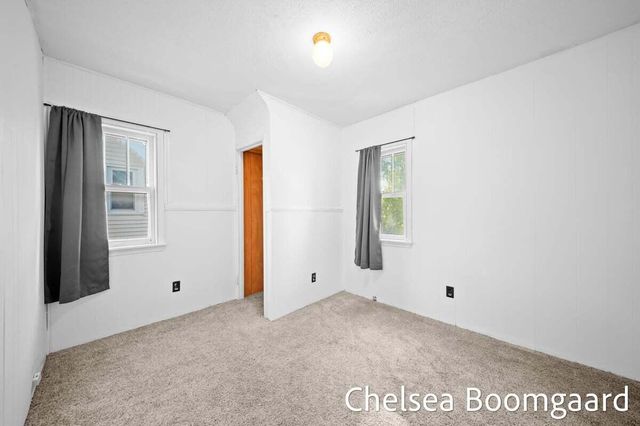 22 Elmwood Street Ne, City Of Grand Rapids, MI 49505