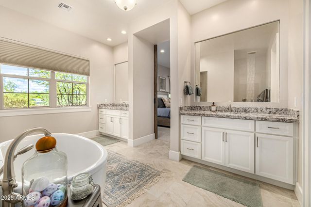 29709 N 55TH Place, Cave Creek, AZ 85331