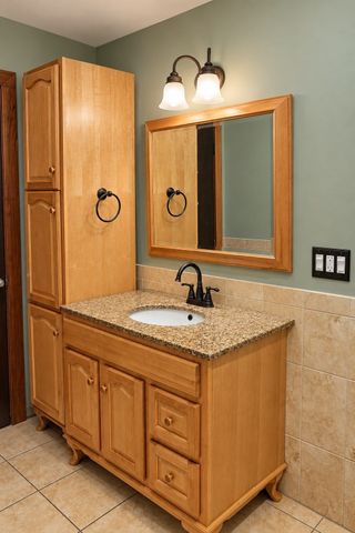 494 Pine St, Weymouth, MA 02190