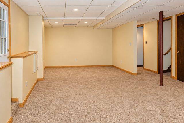 494 Pine St, Weymouth, MA 02190