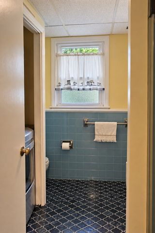 494 Pine St, Weymouth, MA 02190