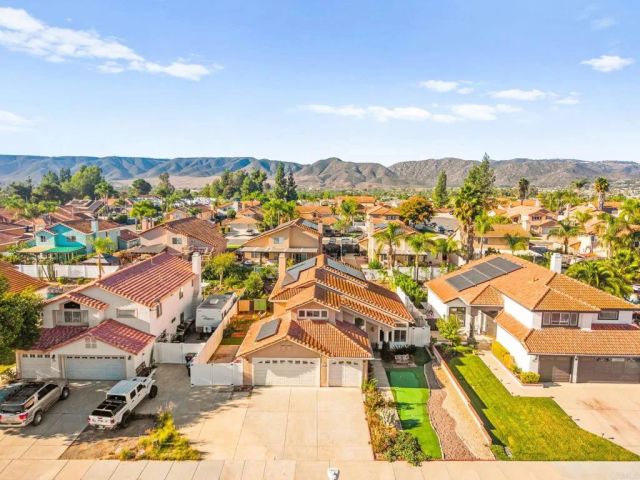 23925 CONSTANTINE DR, Murrieta, CA 92562