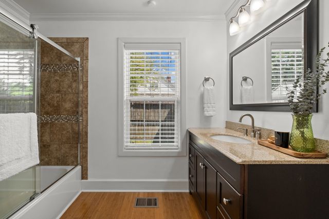 1131 McAlpine Ave, Nashville, TN 37216