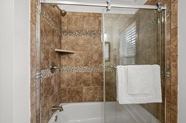 1131 McAlpine Ave, Nashville, TN 37216