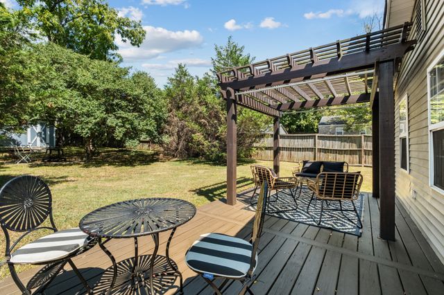 1131 McAlpine Ave, Nashville, TN 37216