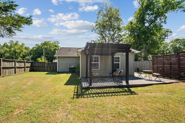 1131 McAlpine Ave, Nashville, TN 37216