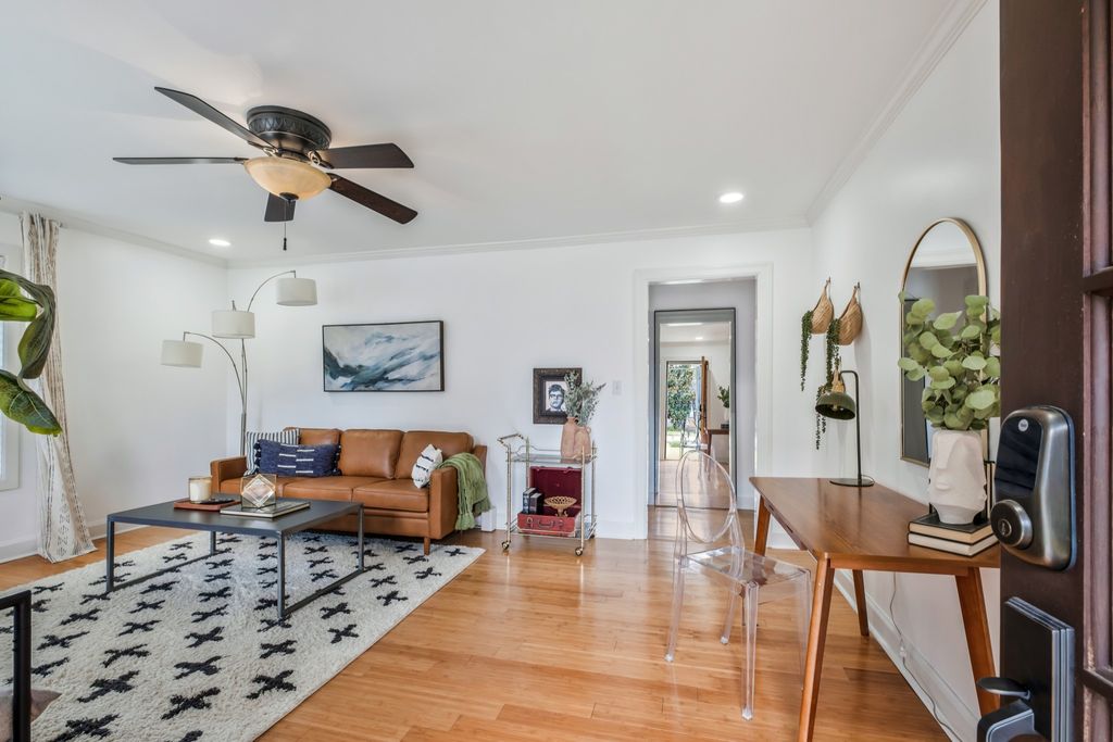 1131 McAlpine Ave, Nashville, TN 37216