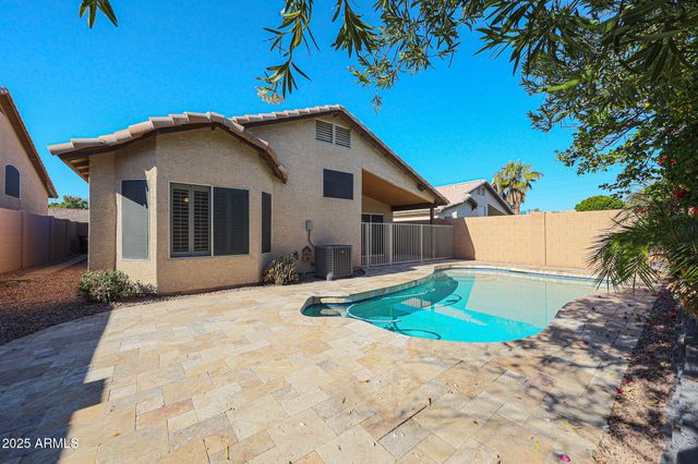 12129 N 85TH Drive, Peoria, AZ 85345