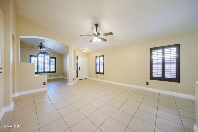 12129 N 85TH Drive, Peoria, AZ 85345