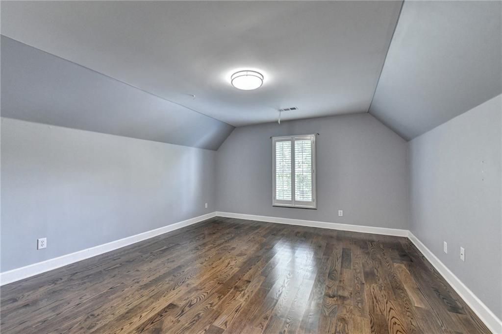 Image 34 of property listing at 4030 Newgate Court, Alpharetta, GA 30022
