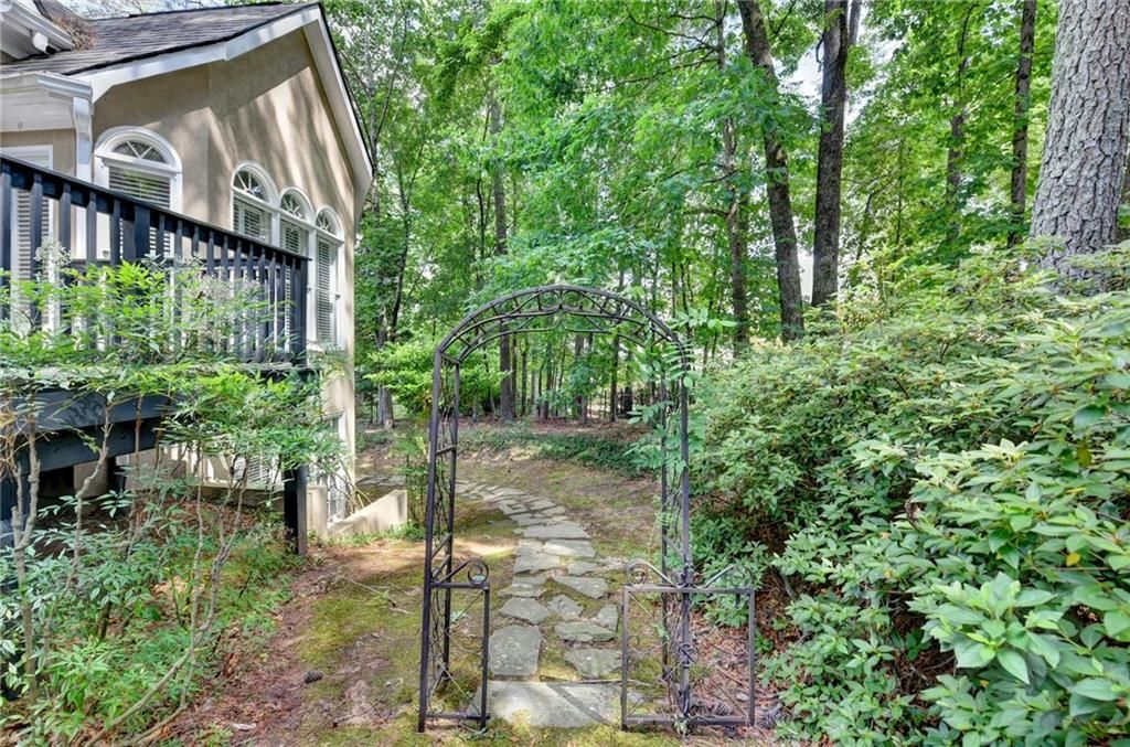 Image 57 of property listing at 4030 Newgate Court, Alpharetta, GA 30022
