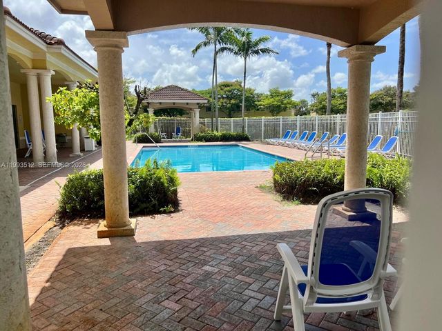 1934 SW 60th Avenue, North Lauderdale, FL 33068