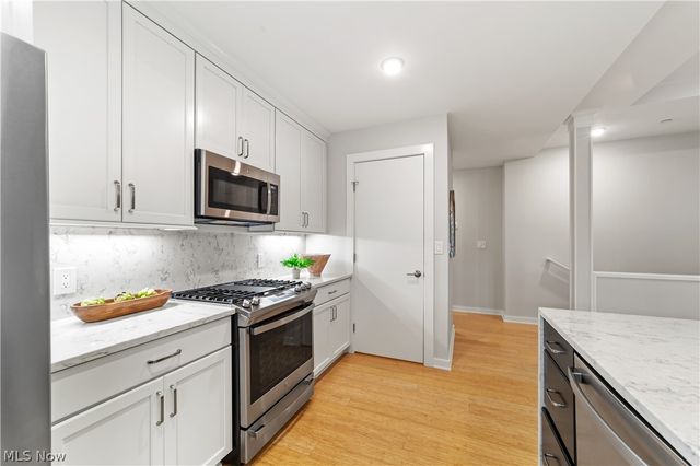 2044 Random Road 101, Cleveland, OH 44106