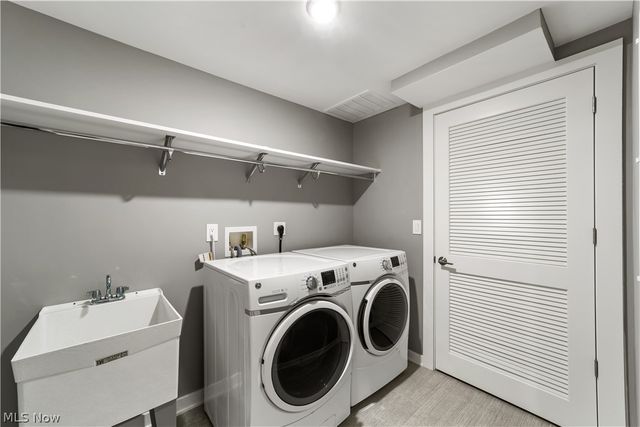 2044 Random Road 101, Cleveland, OH 44106