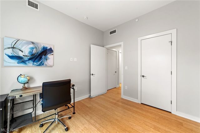 2044 Random Road 101, Cleveland, OH 44106