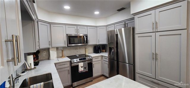 1723 Sun Street, Mission, TX 78572