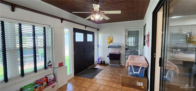 1723 Sun Street, Mission, TX 78572