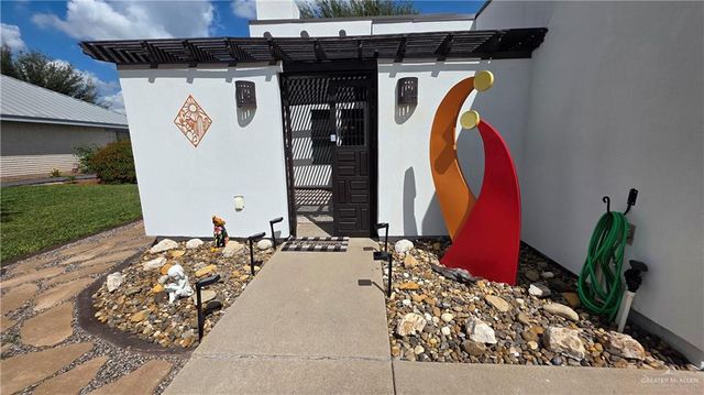 1723 Sun Street, Mission, TX 78572