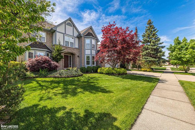 46349 Coachwood Drive, Shelby Twp, MI 48315