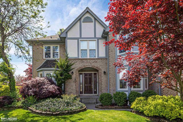 46349 Coachwood Drive, Shelby Twp, MI 48315