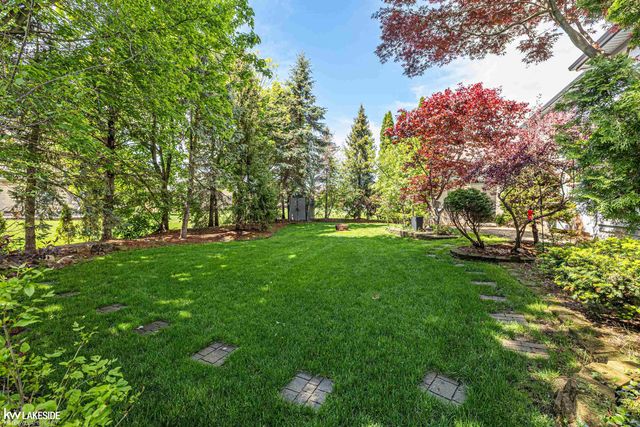 46349 Coachwood Drive, Shelby Twp, MI 48315