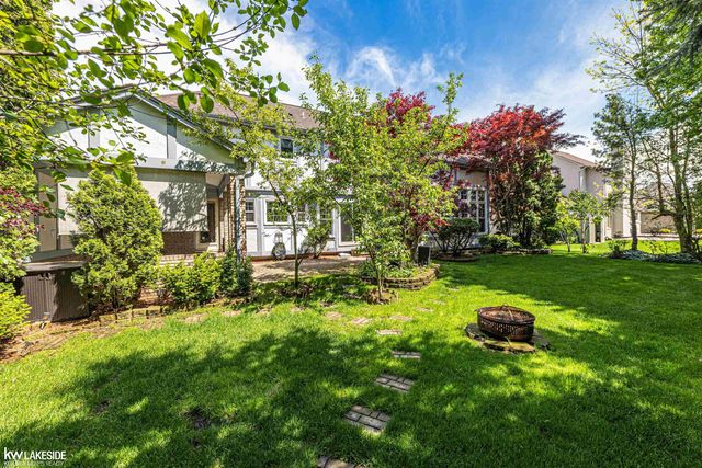 46349 Coachwood Drive, Shelby Twp, MI 48315