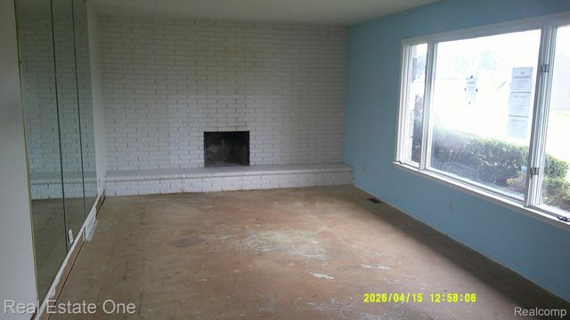 20055 Oxley Street, Detroit, MI 48235