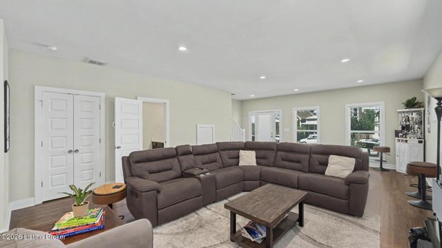 223 Pope St, Louisville, KY 40206