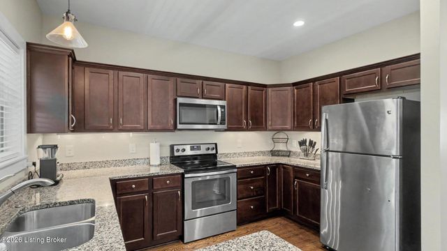 223 Pope St, Louisville, KY 40206
