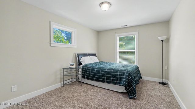 223 Pope St, Louisville, KY 40206