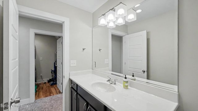 223 Pope St, Louisville, KY 40206
