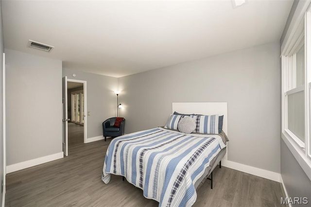 4767 Towne South Road, St Louis, MO 63128