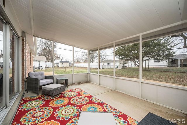 4767 Towne South Road, St Louis, MO 63128