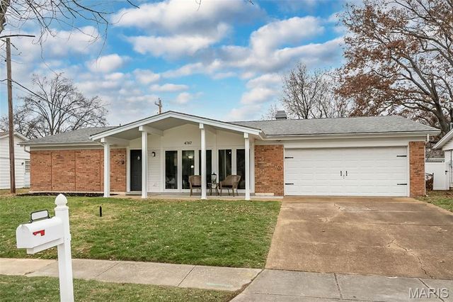 4767 Towne South Road, St Louis, MO 63128