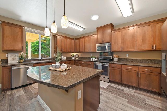 3465 Listan Way, Rancho Cordova, CA 95670