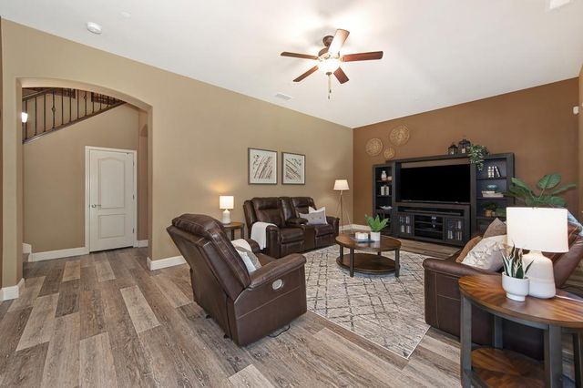 3465 Listan Way, Rancho Cordova, CA 95670