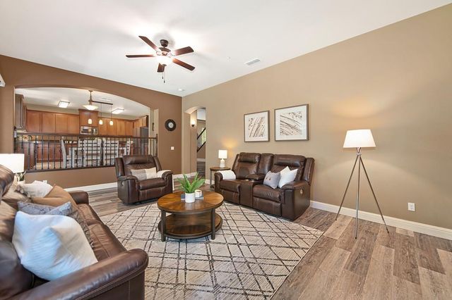 3465 Listan Way, Rancho Cordova, CA 95670