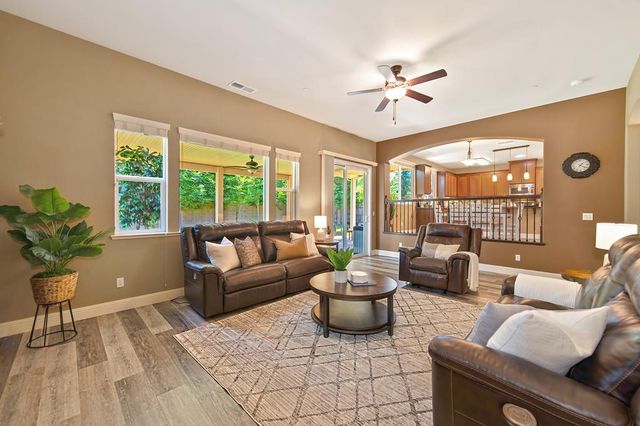 3465 Listan Way, Rancho Cordova, CA 95670