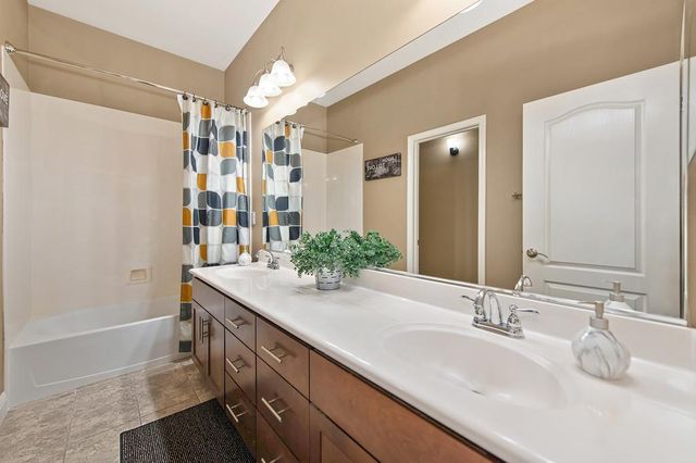 3465 Listan Way, Rancho Cordova, CA 95670