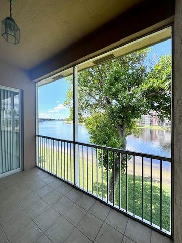 7842 Exeter Boulevard E, Tamarac, FL 33321