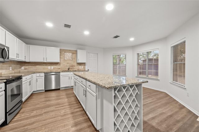 2217 Riker Ridge TRL, Austin, TX 78748