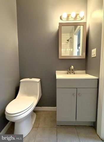 5022 WALNUT ST, Philadelphia, PA 19139