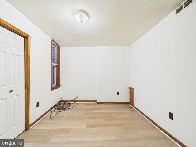 5022 WALNUT ST, Philadelphia, PA 19139