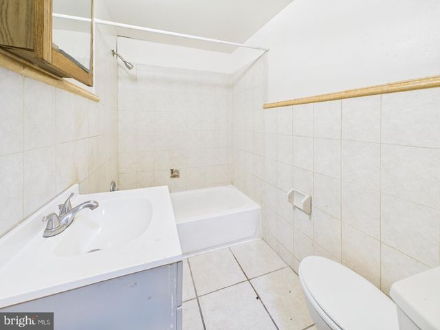 5022 WALNUT ST, Philadelphia, PA 19139