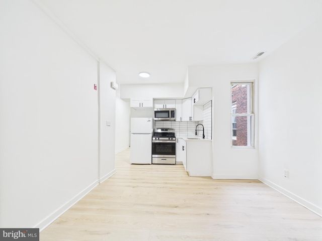 5022 WALNUT ST, Philadelphia, PA 19139