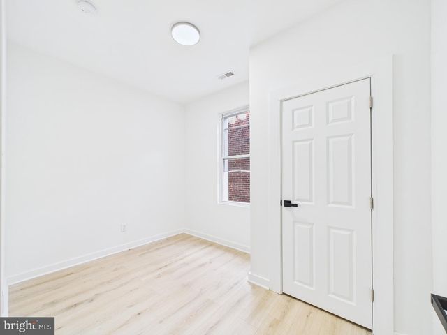 5022 WALNUT ST, Philadelphia, PA 19139