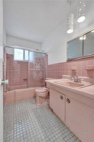 3816 W Park Rd, Hollywood, FL 33021