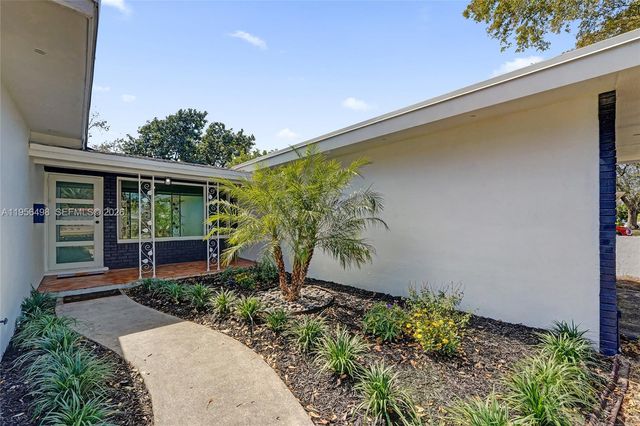 3816 W Park Rd, Hollywood, FL 33021