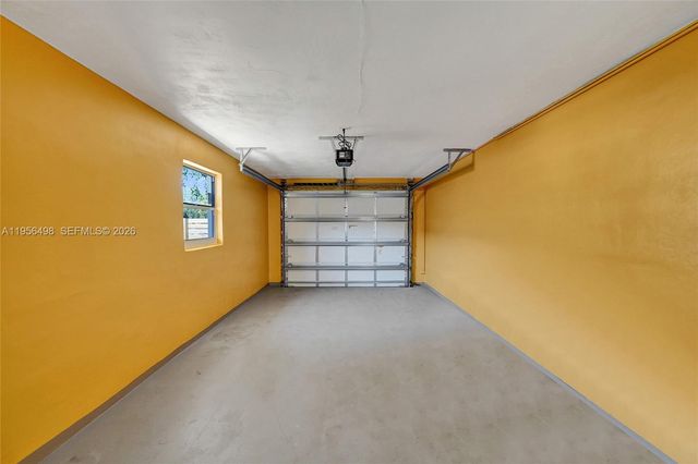 3816 W Park Rd, Hollywood, FL 33021